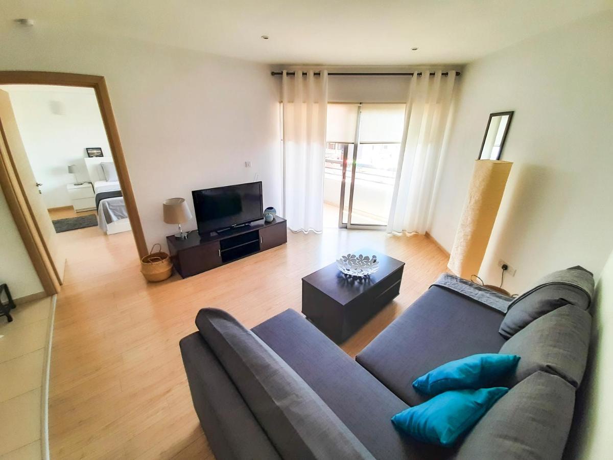 Eden Sea Breeze, 1 Bed, Rooftop Pool, Gym Лимасол Екстериор снимка