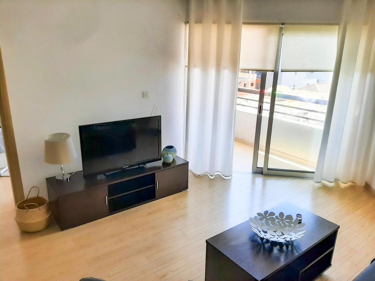 Eden Sea Breeze, 1 Bed, Rooftop Pool, Gym Лимасол Екстериор снимка
