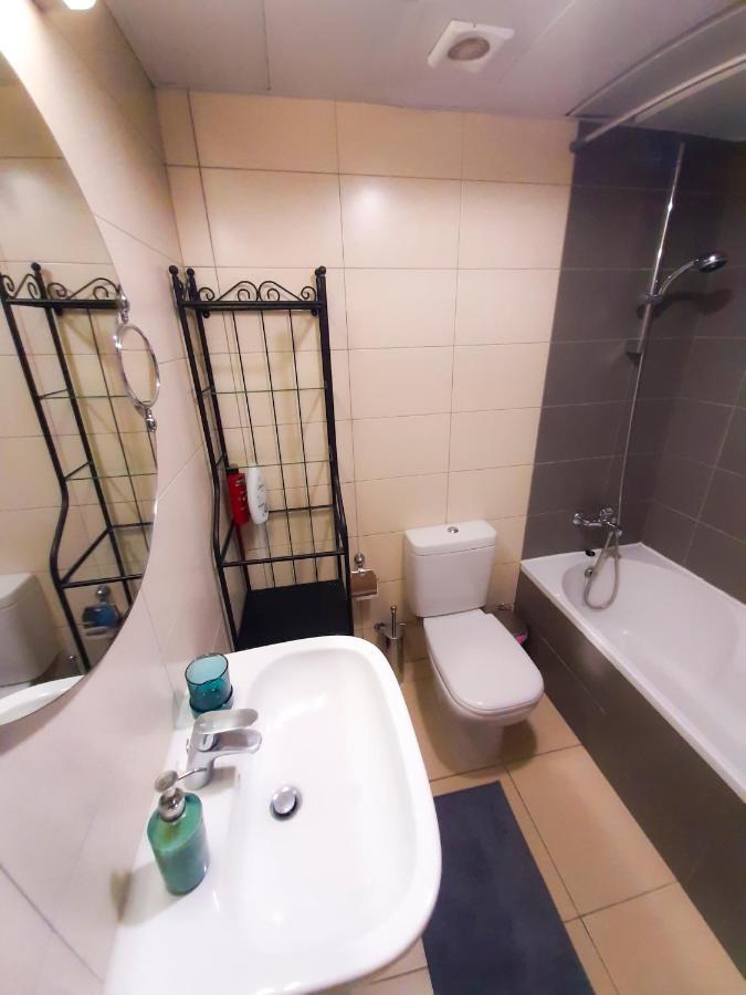 Eden Sea Breeze, 1 Bed, Rooftop Pool, Gym Лимасол Екстериор снимка