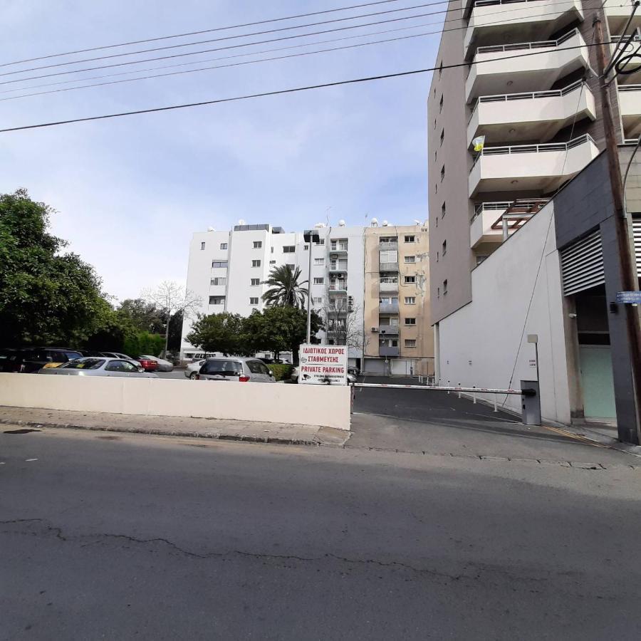 Eden Sea Breeze, 1 Bed, Rooftop Pool, Gym Лимасол Екстериор снимка